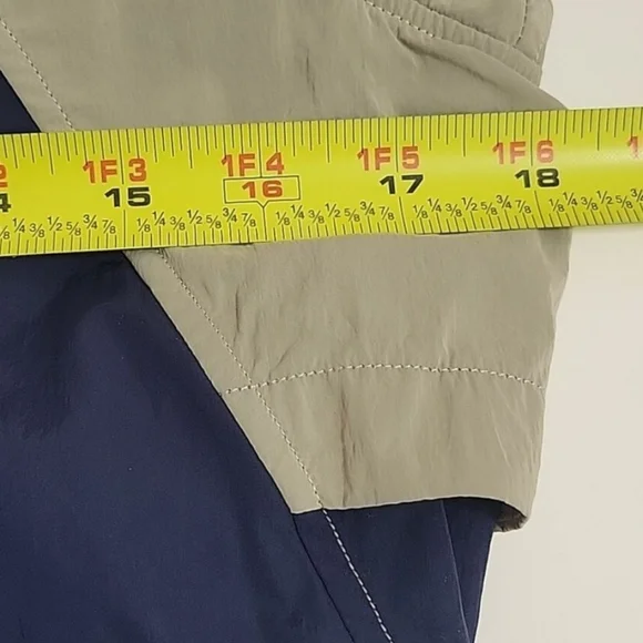 Lululemon Anorak Pullover - Picture 12 of 12